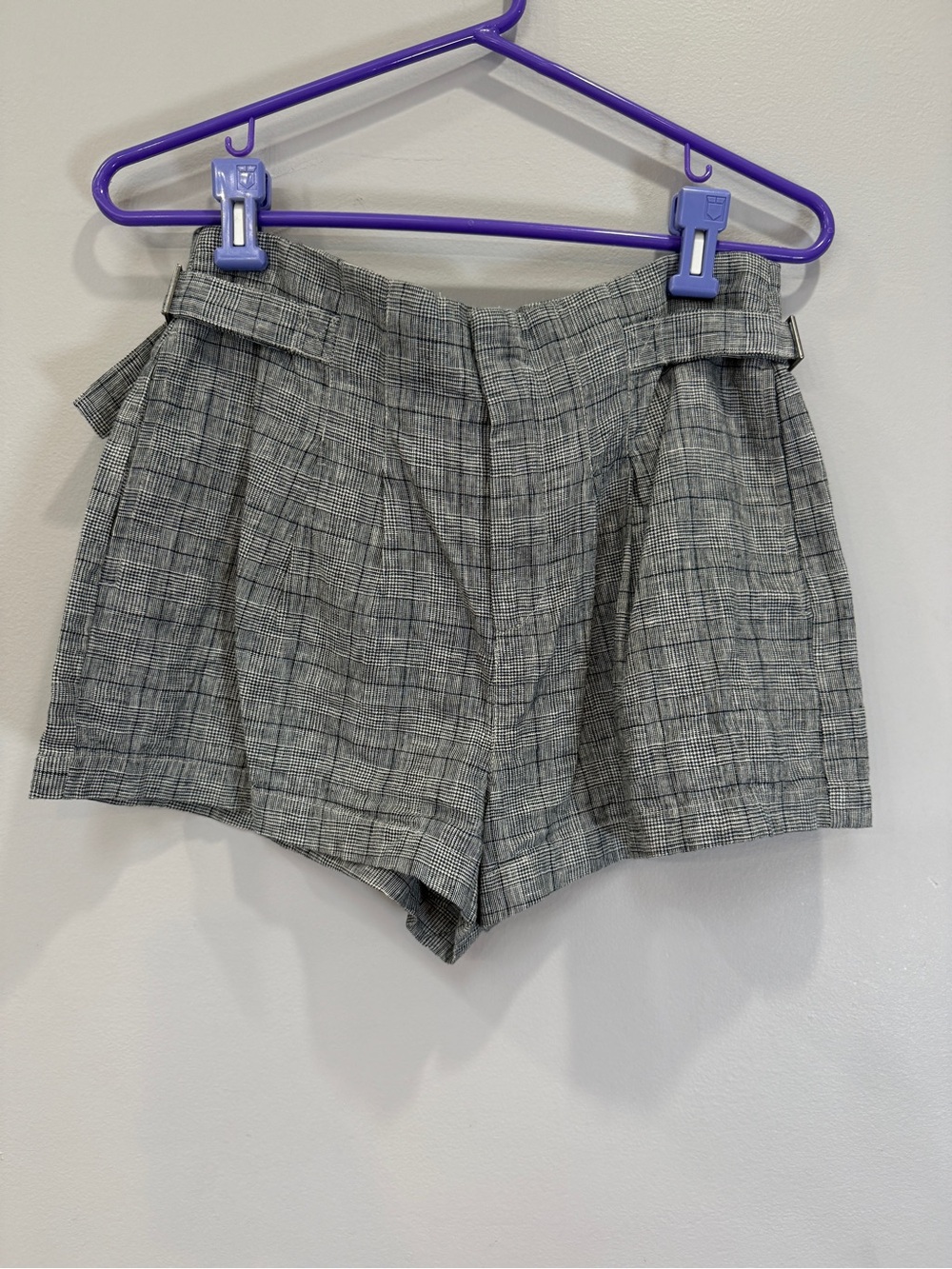 Forever 21 Gray Plaid High Waist Pleated Women's Shorts